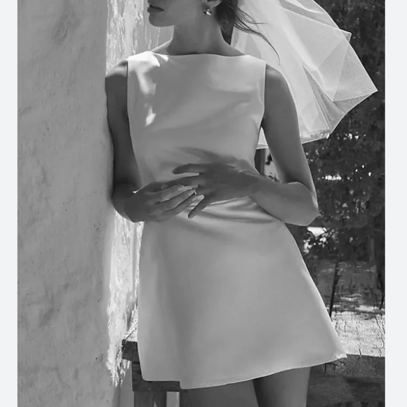 NWT Reformation Zenni Satin Mini Dress - White - Picture 3 of 12